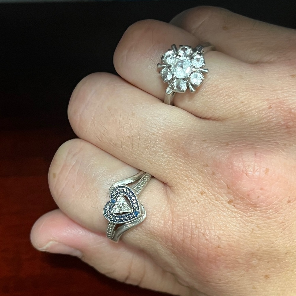 Random ring stacks - Picture 4 of 6